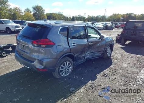 2017 Nissan Rogue Sv z USA, uszkodzony, nr VIN KNMAT2MV2HP614399